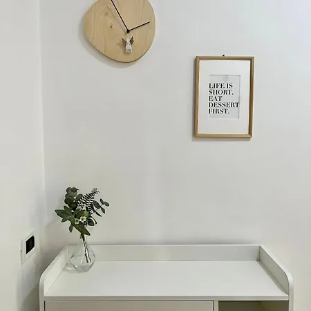 Flat 23 Centro * ויקו אקוונסה